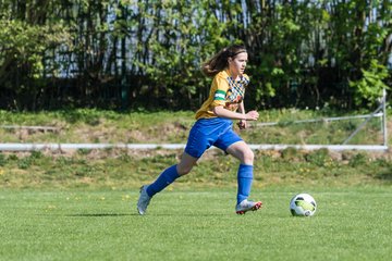 Bild 85 - B-Juniorinnen Bramstedter TS - SSV Hennstedt : Ergebnis: 3:7